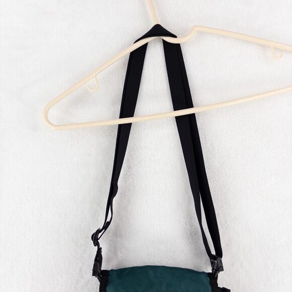 L.L. Bean Cross Body Traveler Bag Green Vintage Lots of Compartments Holds a Lot - Picture 2 of 11